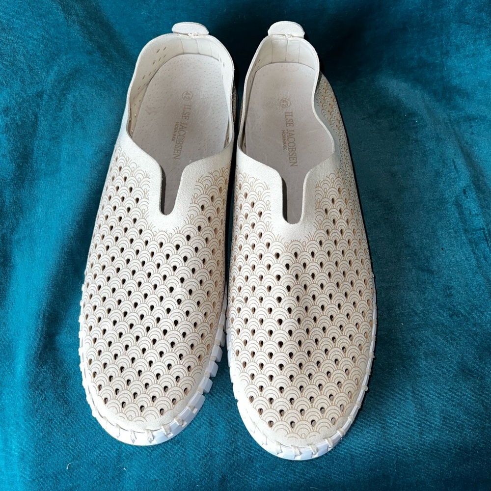 ILSE JACOBSEN HORNBÆK Women's Tulip 139 Flat